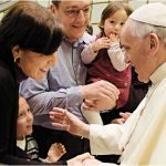 Francesco-incontra-famiglia