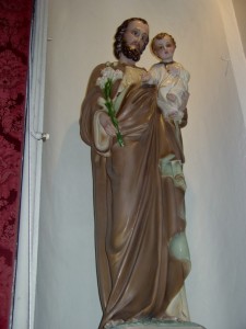 chiesa statua sgius